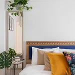 Apartman Eclectic 3 Bedroom Calea Victoriei By Urbanesq Bukarest