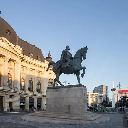 Eclectic 3 Bedroom Calea Victoriei By Urbanesq