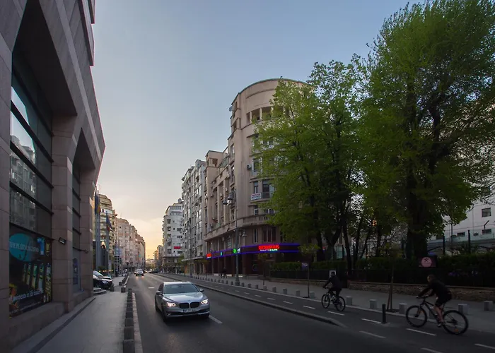 Eclectic 3 Bedroom Calea Victoriei By Urbanesq Apartman *